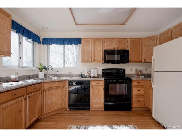 2630 S Iris St, Lakewood, CO 80227