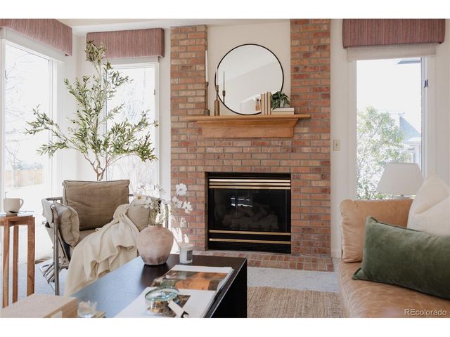 2630 S Iris St, Lakewood, CO 80227