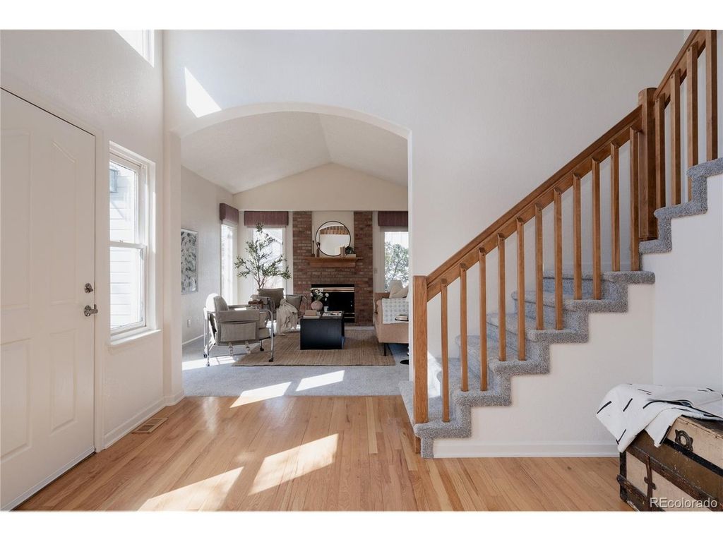 2630 S Iris St, Lakewood, CO 80227