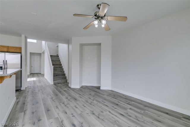 10 Indian Run Way, Las Vegas, NV 89148