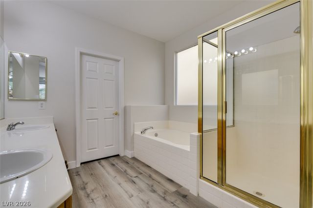 10 Indian Run Way, Las Vegas, NV 89148