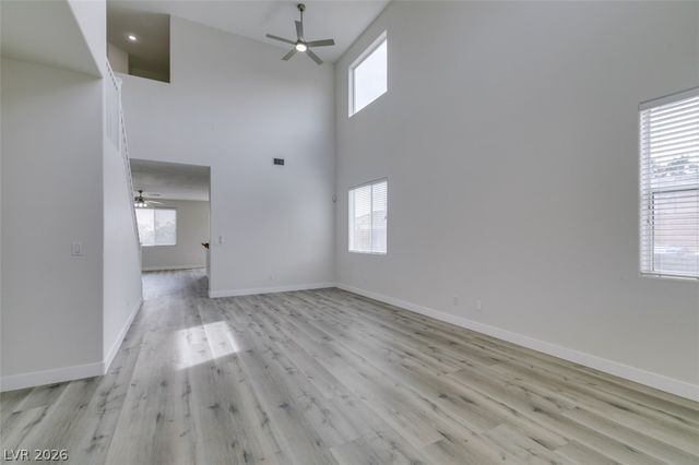 10 Indian Run Way, Las Vegas, NV 89148