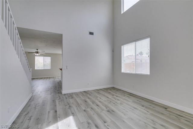 10 Indian Run Way, Las Vegas, NV 89148