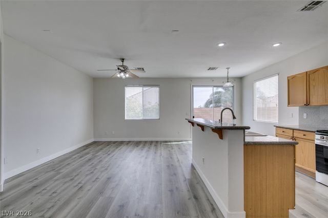 10 Indian Run Way, Las Vegas, NV 89148