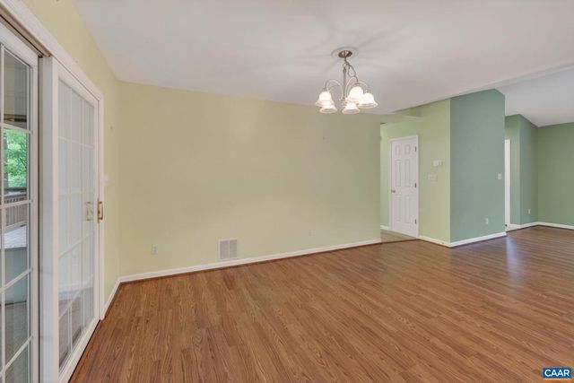 37 LAGUNA RD, Palmyra, VA 22963