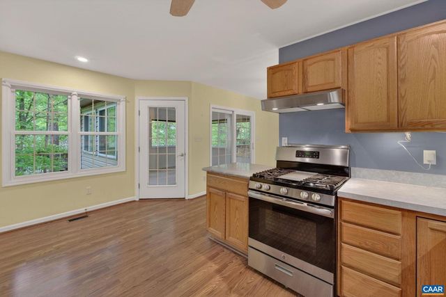 37 LAGUNA RD, Palmyra, VA 22963