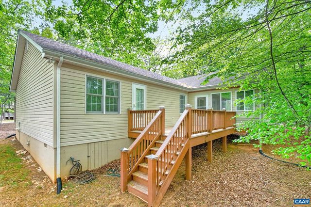 37 LAGUNA RD, Palmyra, VA 22963