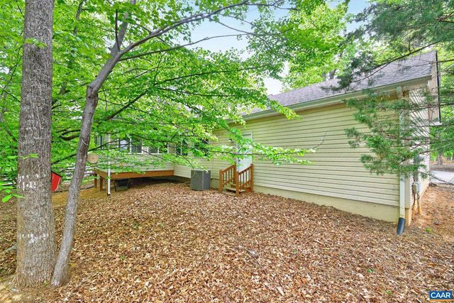 37 LAGUNA RD, Palmyra, VA 22963