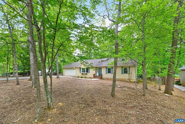 37 LAGUNA RD, Palmyra, VA 22963