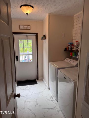 574 Charles Street, Clintwood, VA 24228