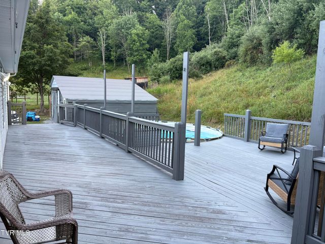 574 Charles Street, Clintwood, VA 24228