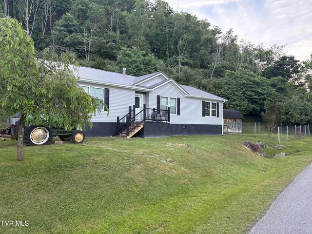 574 Charles Street, Clintwood, VA 24228