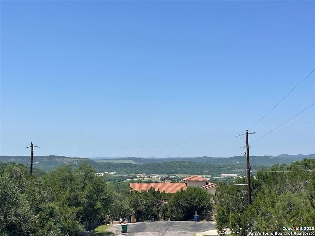 1078 Summit Ridge, New Braunfels, TX 78132