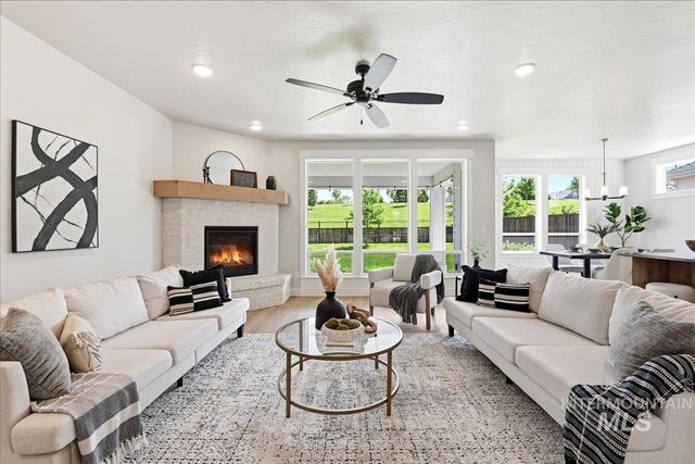 2374 S Pelion Way, Nampa, ID 83686