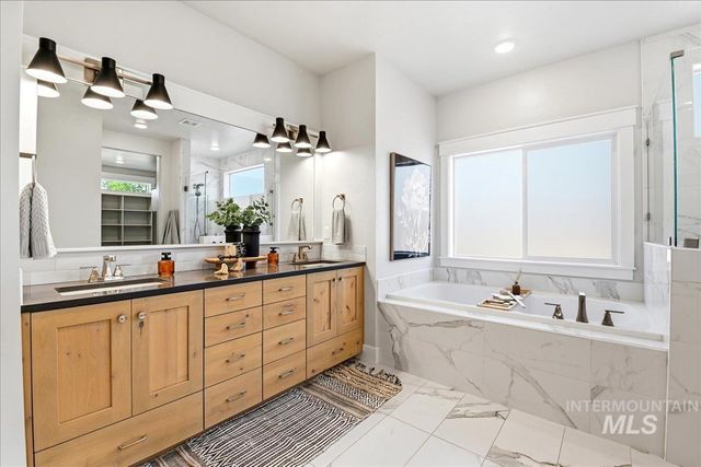 2374 S Pelion Way, Nampa, ID 83686