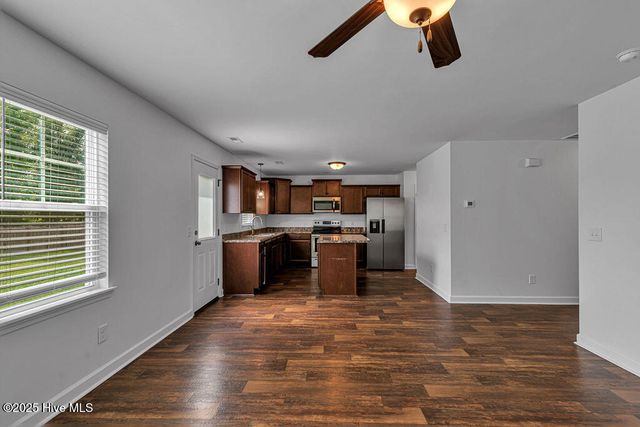 521 Ginn Street, Jacksonville, NC 28540