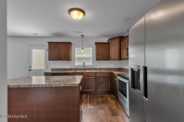 521 Ginn Street, Jacksonville, NC 28540