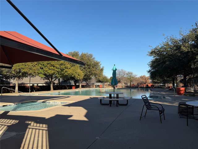 412 Magma Drive, Fort Worth, TX 76131