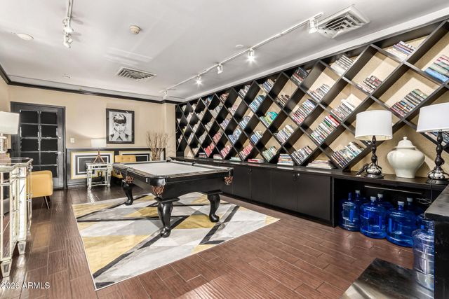 4750 N CENTRAL Avenue J17, Phoenix, AZ 85012