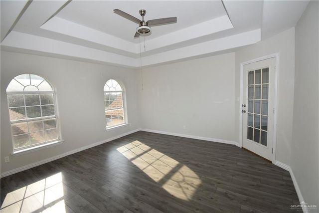 421 Richmond Drive, Pharr, TX 78577