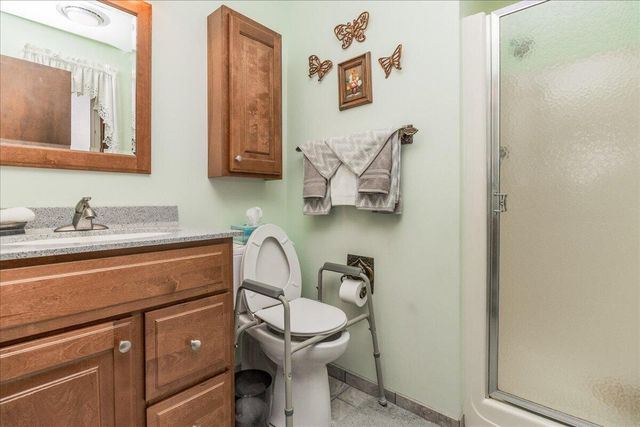9448 Northcote Avenue, Munster, IN 46321
