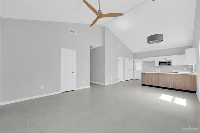 700 Oriole Road, Weslaco, TX 78596