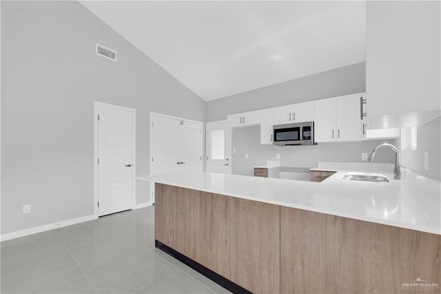 700 Oriole Road, Weslaco, TX 78596