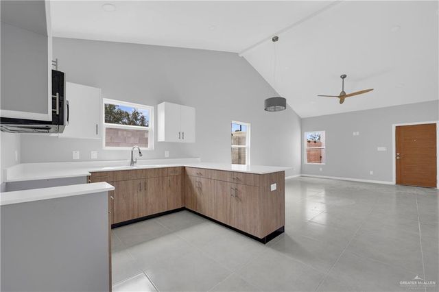 700 Oriole Road, Weslaco, TX 78596