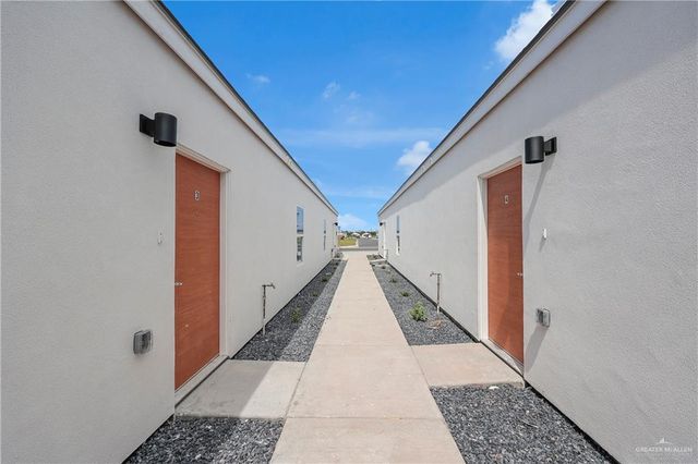 700 Oriole Road, Weslaco, TX 78596