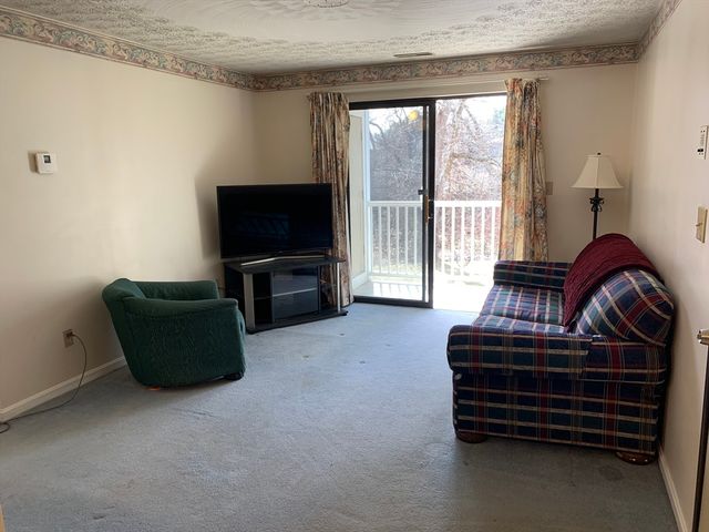 3 Bridgeview Cir 53, Tyngsborough, MA 01879