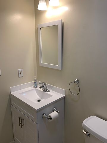 3 Bridgeview Cir 53, Tyngsborough, MA 01879