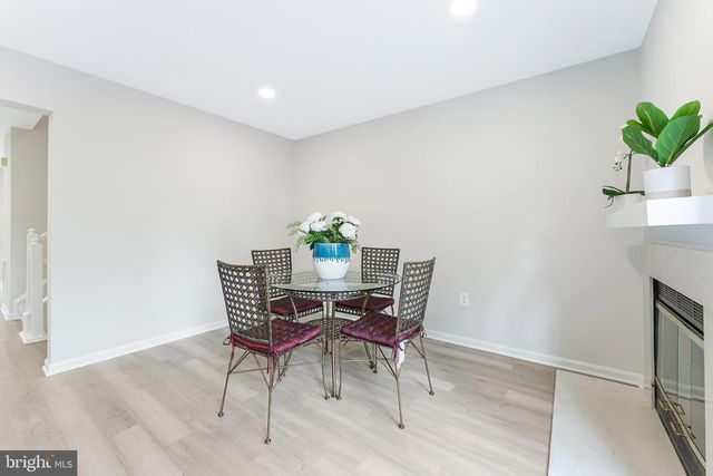 46930 TRUMPET CIR, Sterling, VA 20164