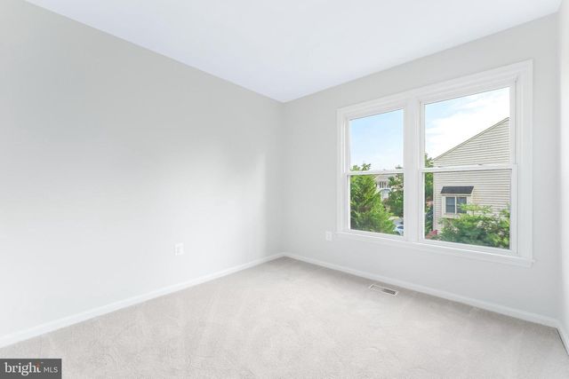 46930 TRUMPET CIR, Sterling, VA 20164