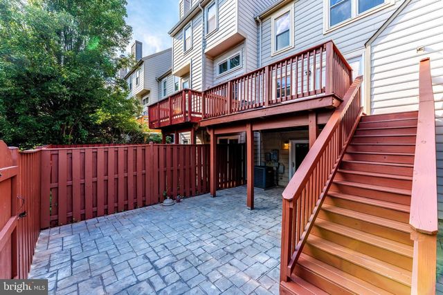 46930 TRUMPET CIR, Sterling, VA 20164