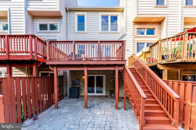 46930 TRUMPET CIR, Sterling, VA 20164