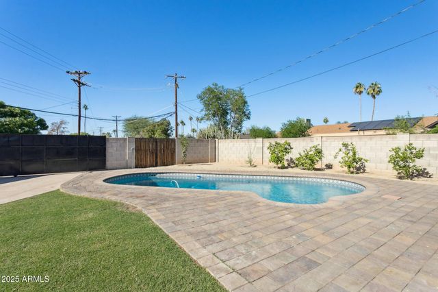 2920 S RITA Lane, Tempe, AZ 85282