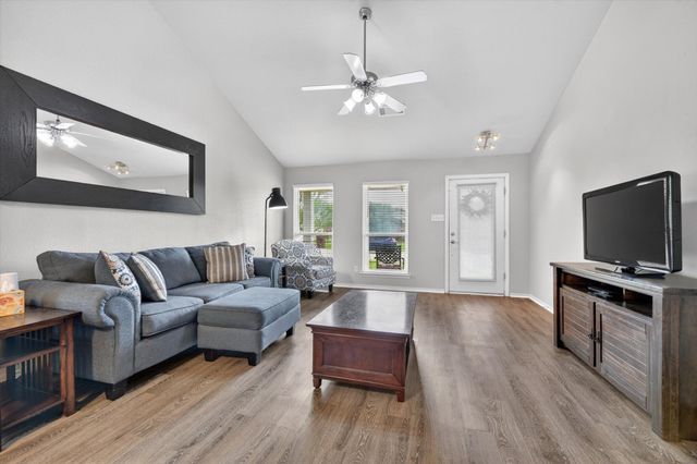 1505 First Street, Sanger, TX 76266