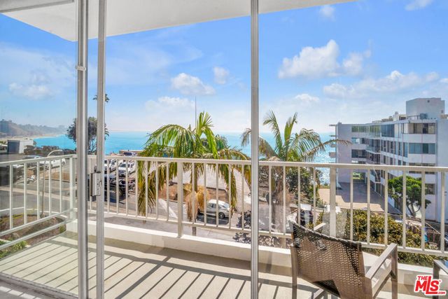 17350 W Sunset Boulevard 303, Pacific Palisades, CA 90272