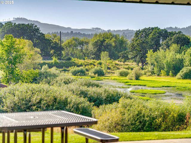 2671 Nw GREGORY Dr, Mc Minnville, OR 97128