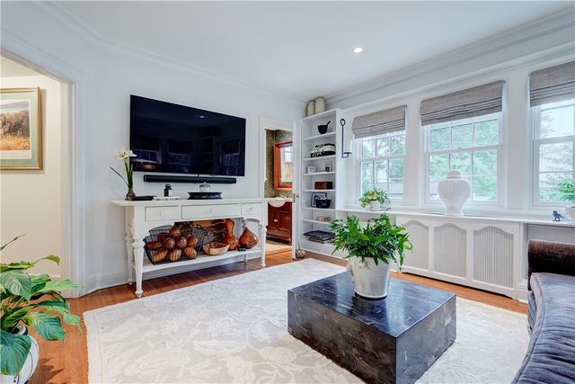 264 Alpine Drive, Pittsford, NY 14618