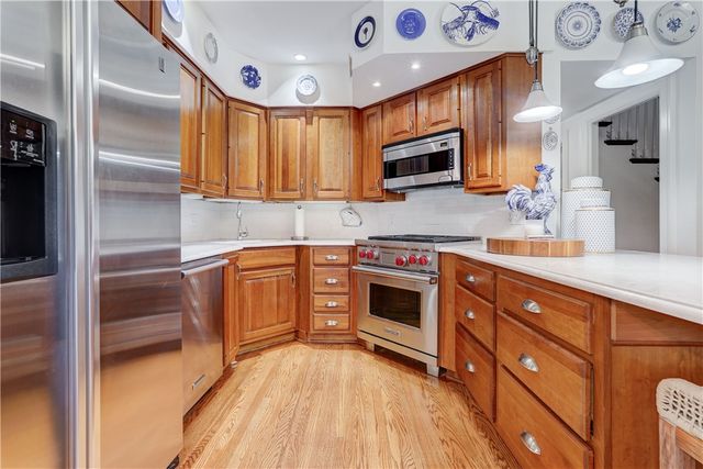 264 Alpine Drive, Pittsford, NY 14618