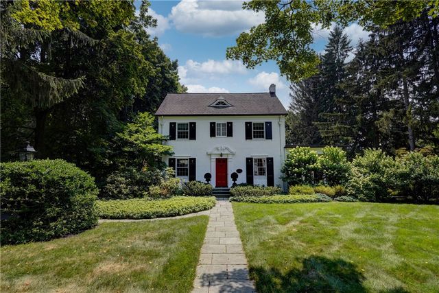 264 Alpine Drive, Pittsford, NY 14618