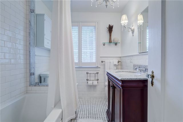 264 Alpine Drive, Pittsford, NY 14618