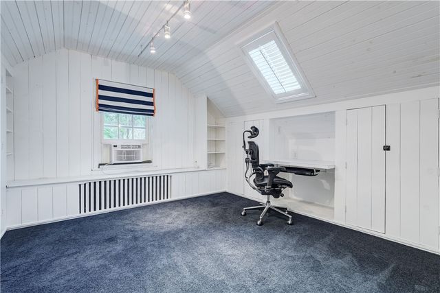 264 Alpine Drive, Pittsford, NY 14618