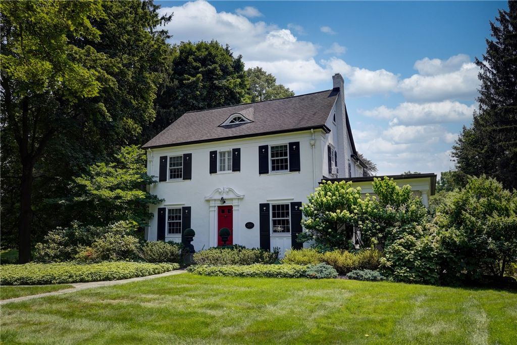 264 Alpine Drive, Pittsford, NY 14618