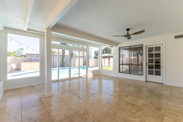 6517 S HAZELTON Lane, Tempe, AZ 85283