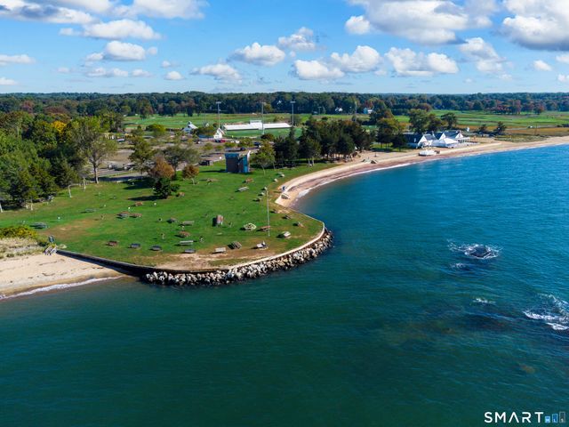 24 Cherry Lane, Madison, CT 06443