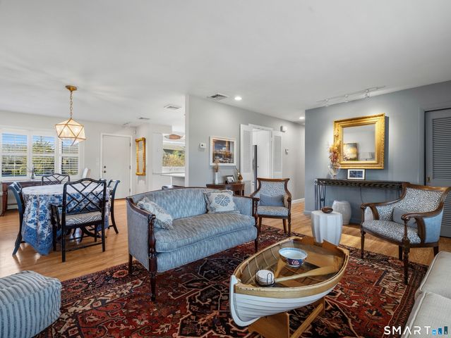 24 Cherry Lane, Madison, CT 06443