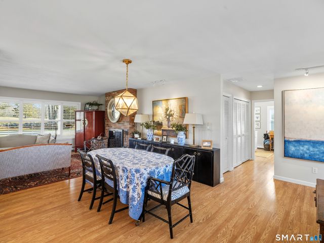 24 Cherry Lane, Madison, CT 06443