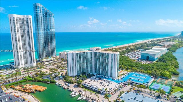 100 Bayview Dr 228, Sunny Isles Beach, FL 33160